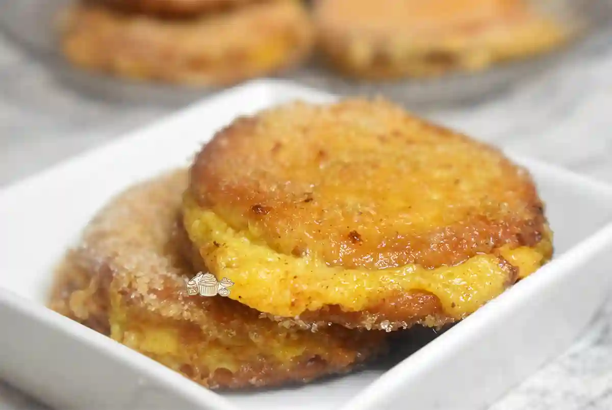 Imagen de las Galletas Fritas con Crema Pastelera